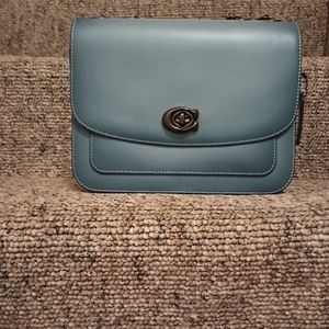 Coach Madison Handbag This is a REALLY NICE HANDBAG,